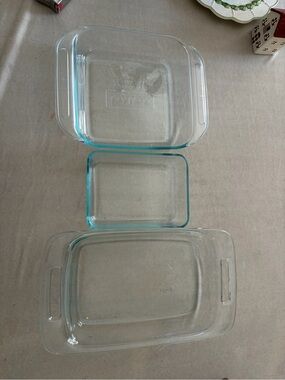 Pyrex Clear Glass Bakeware Set with Light Blue Tint